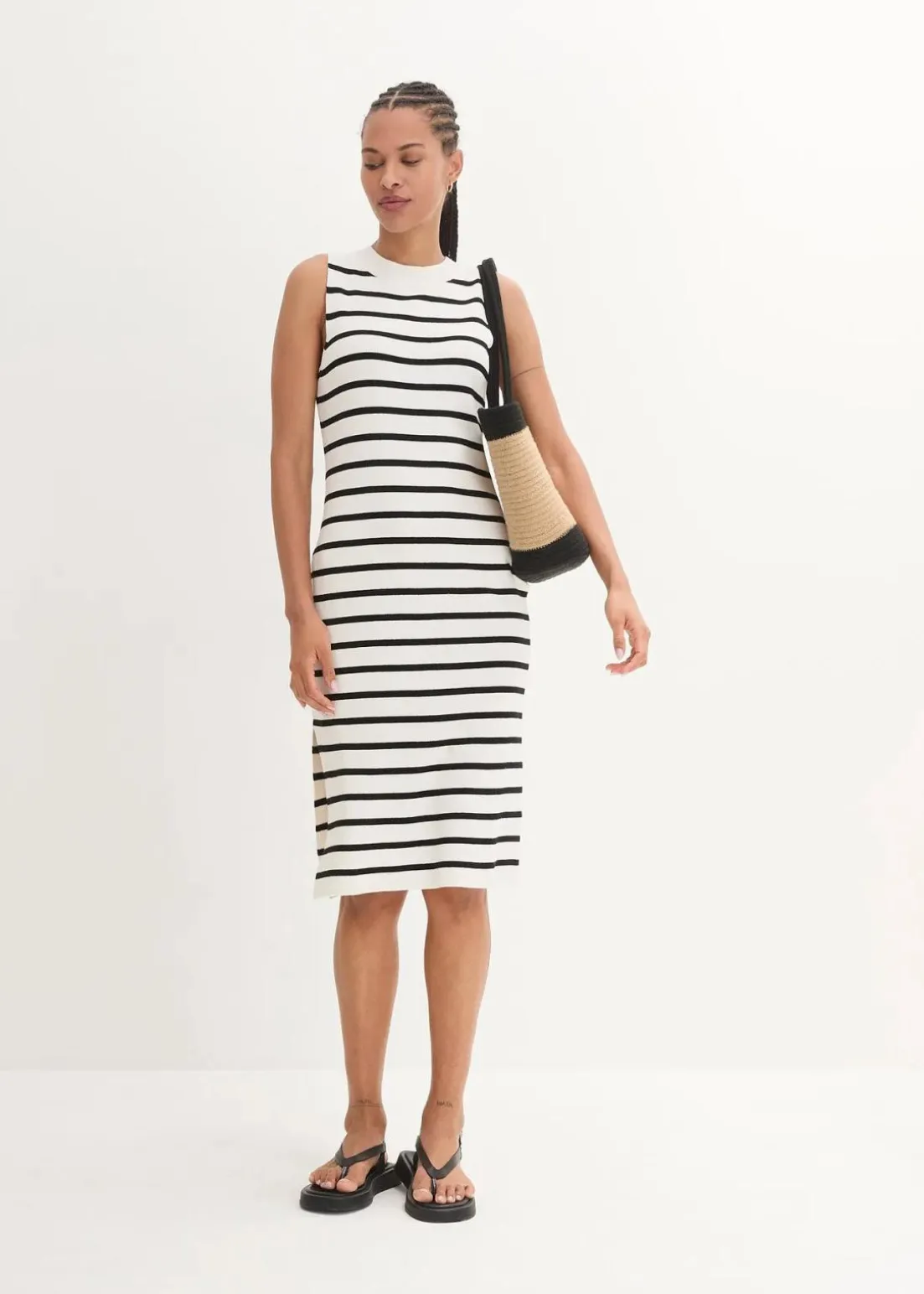 Leichtes Feinstrick-Kleid, gestreift