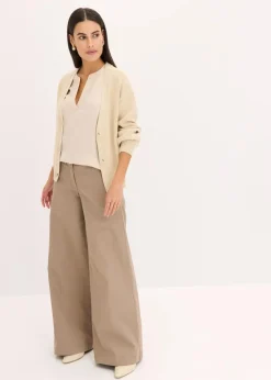 Lockere Satin-Kurzarmtunika mit überschnittenen Schultern