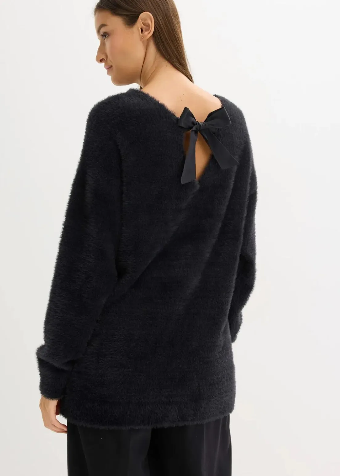 Longpullover aus weichem Federgarn