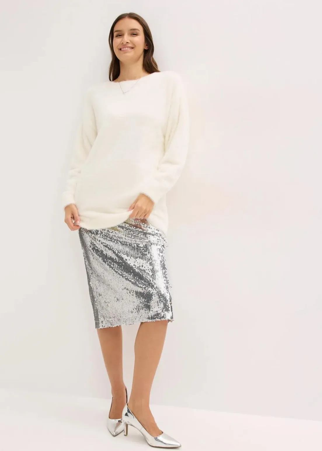 Longpullover aus weichem Federgarn