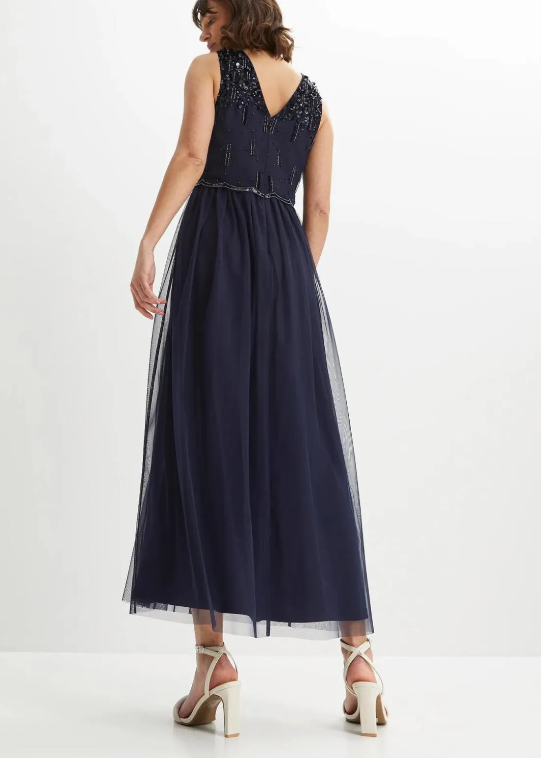 Maxikleid mit Paillettenstickerei