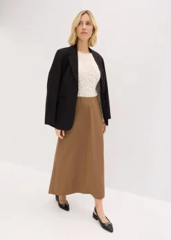 Maxirock mit Struktur