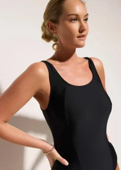 Medium Shape-Badeanzug