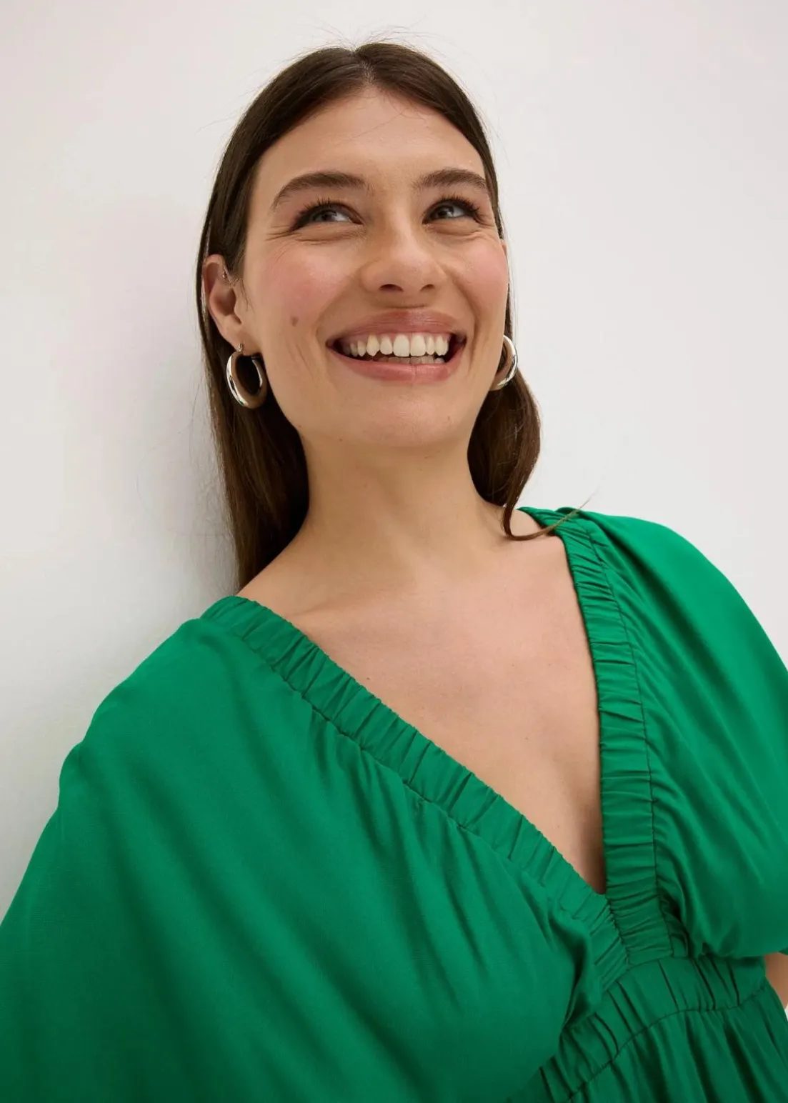 Midikleid aus fließender Viskose