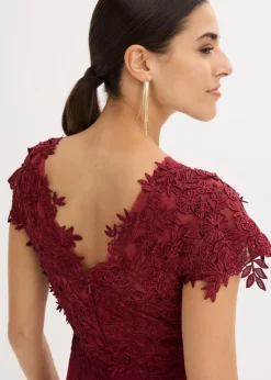 Midikleid aus zartem Tüll mit Spitze