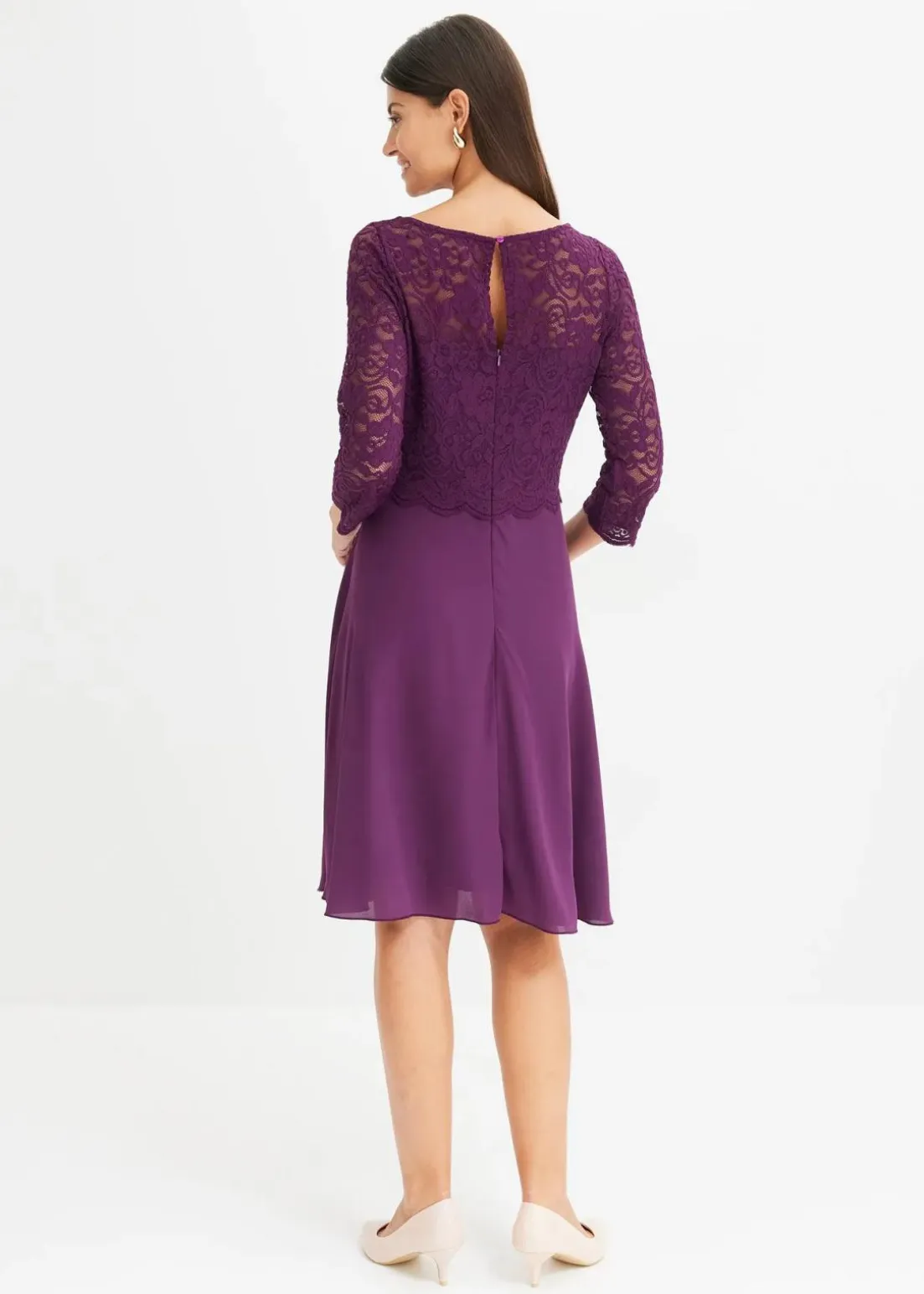 Minikleid mit Spitze