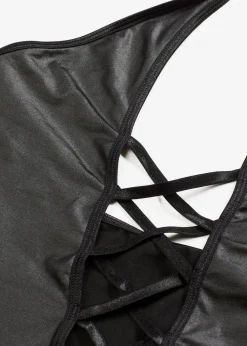 Neckholderkleid aus Wetlook