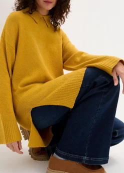 Oversize Pullover mit Turtleneck und Seitenschlitzen