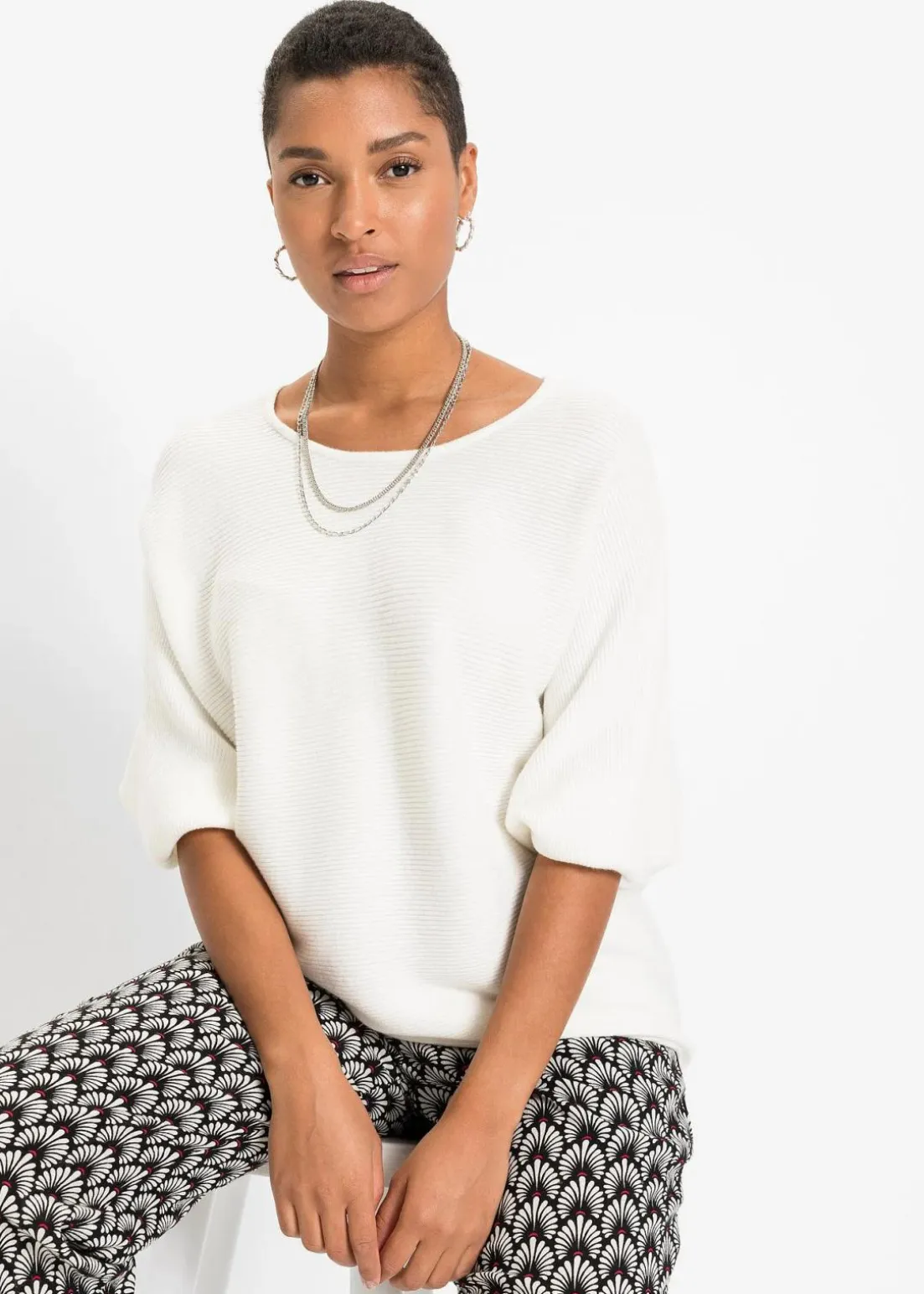 Oversize Ripp-Pullover aus Viskose-Mix