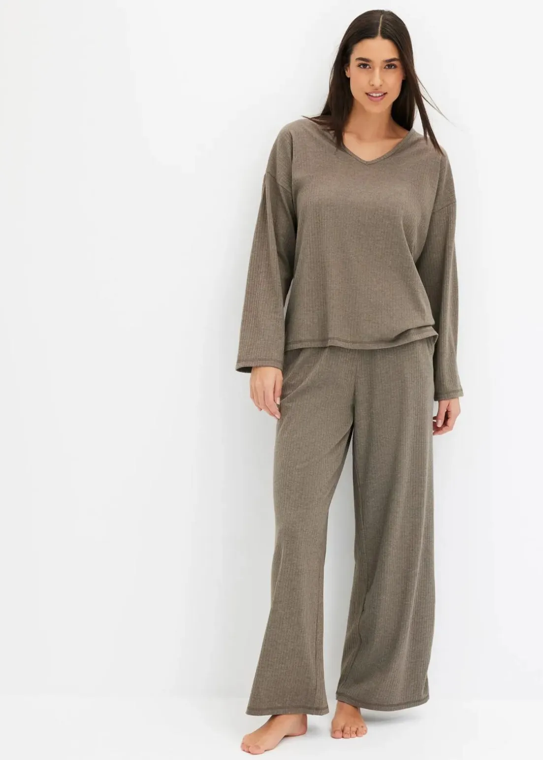 Oversized Loungewear Hausanzug aus weicher Rippe
