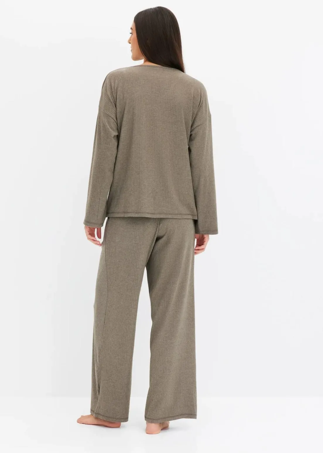 Oversized Loungewear Hausanzug aus weicher Rippe