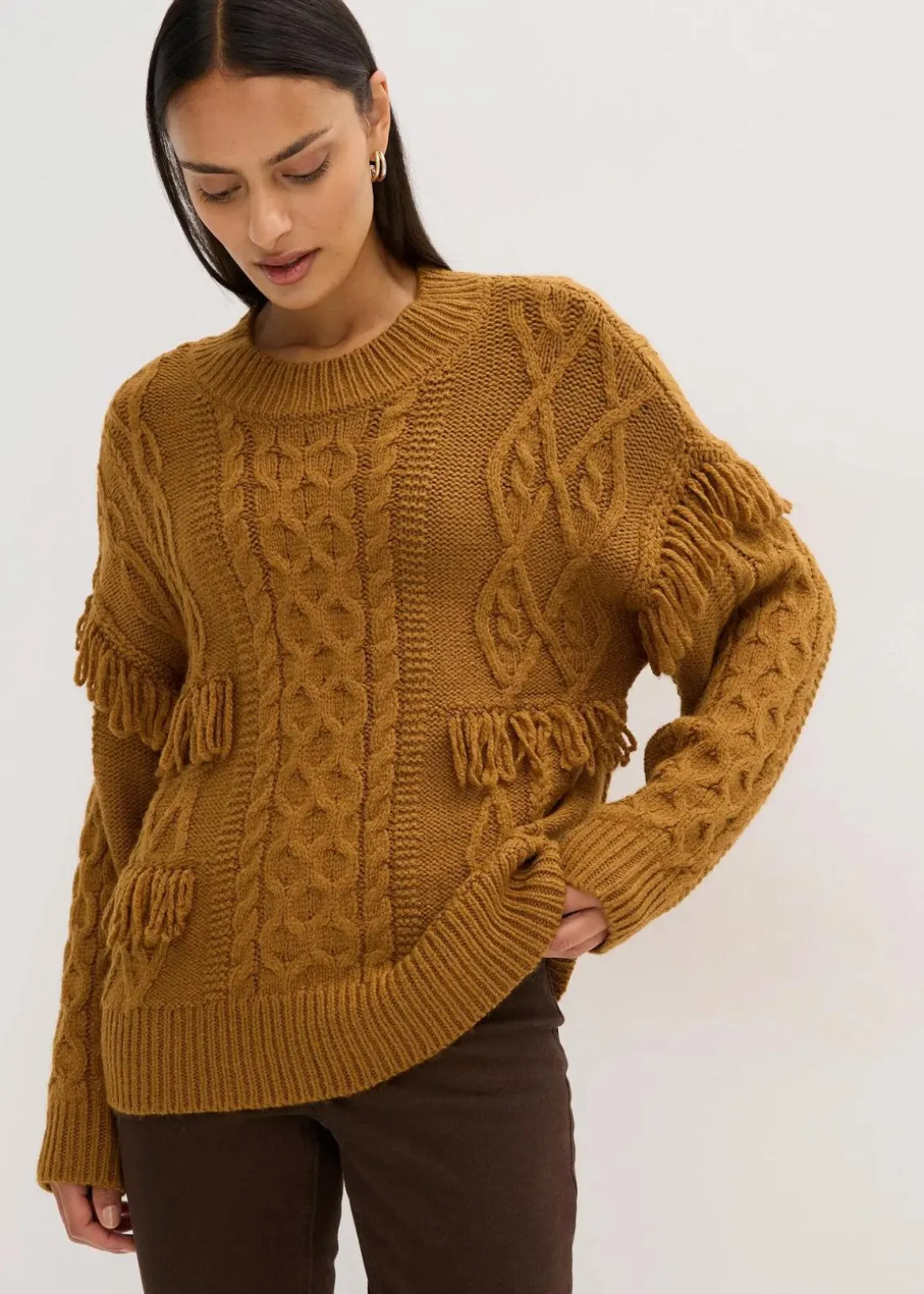 Oversize-Pullover mit Fransen