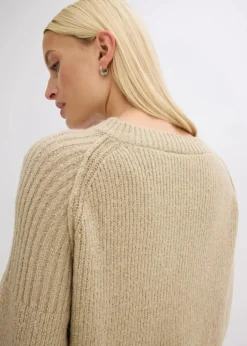 Oversize-Pullover mit V-Ausschnitt