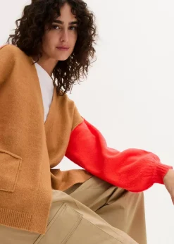 Oversize-Strickjacke mit Color-Blocking