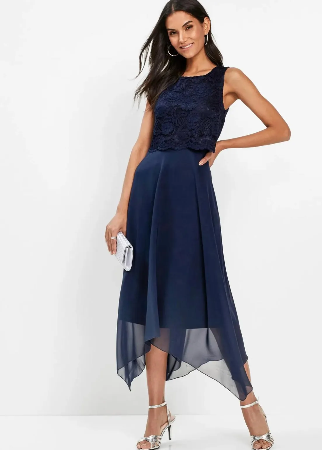 Premium Chiffonkleid mit Spitze