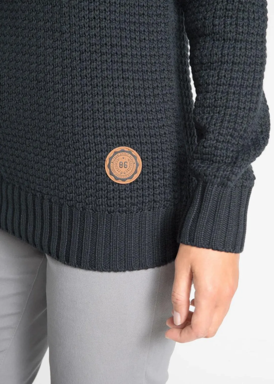 Rollkragenpullover mit Kordeln