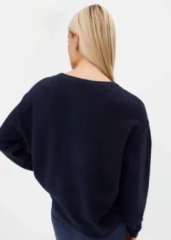 Rundhalspullover mit überschnittener Schulter