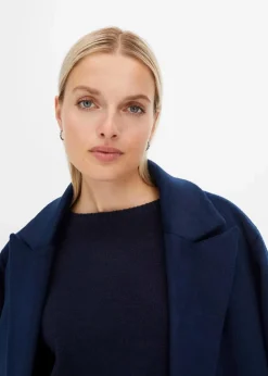 Rundhalspullover mit überschnittener Schulter