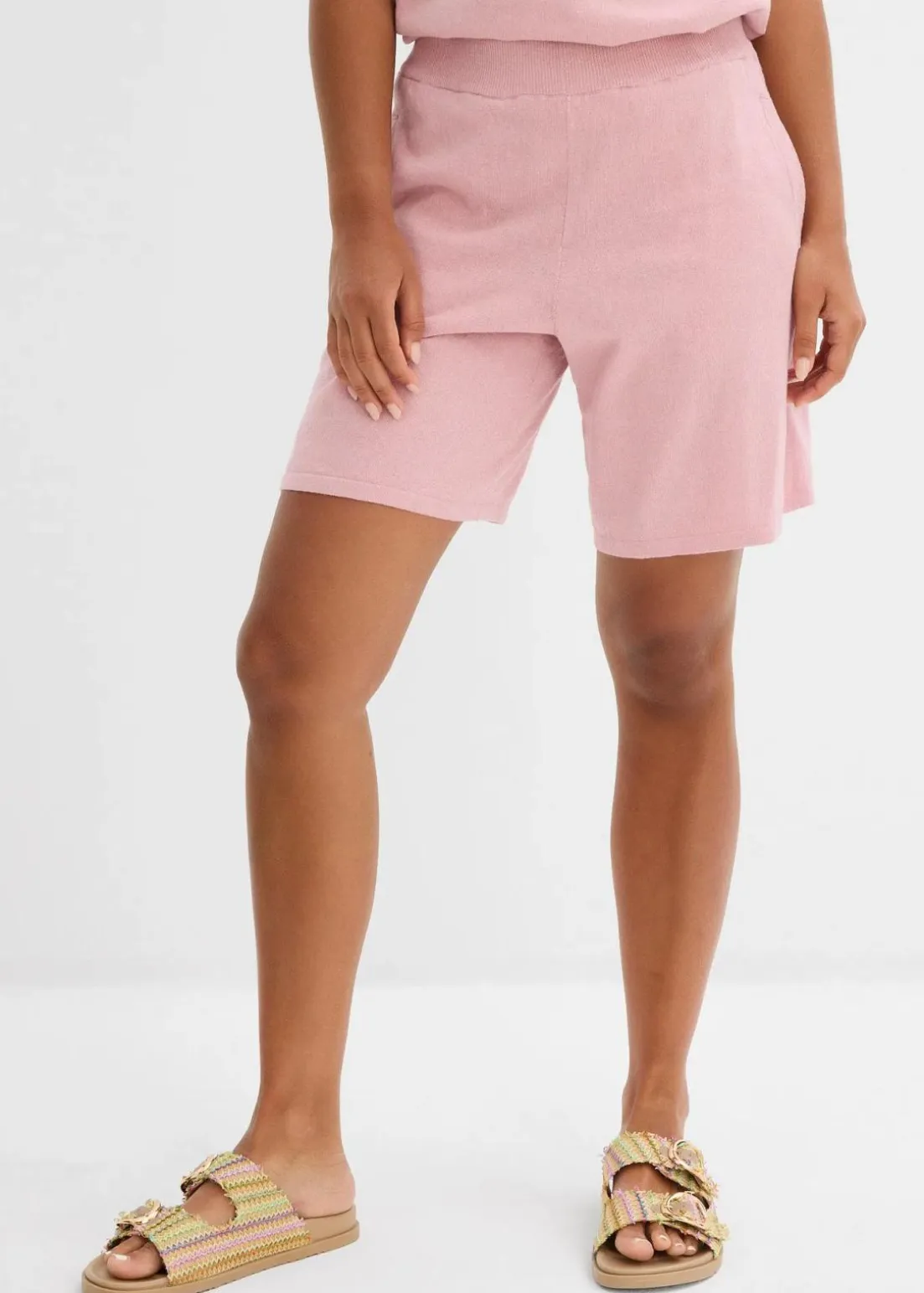 Schlupf-Shorts aus Feinstrick