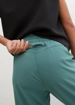 Schnelltrocknende Funktionshose in Capri-Länge