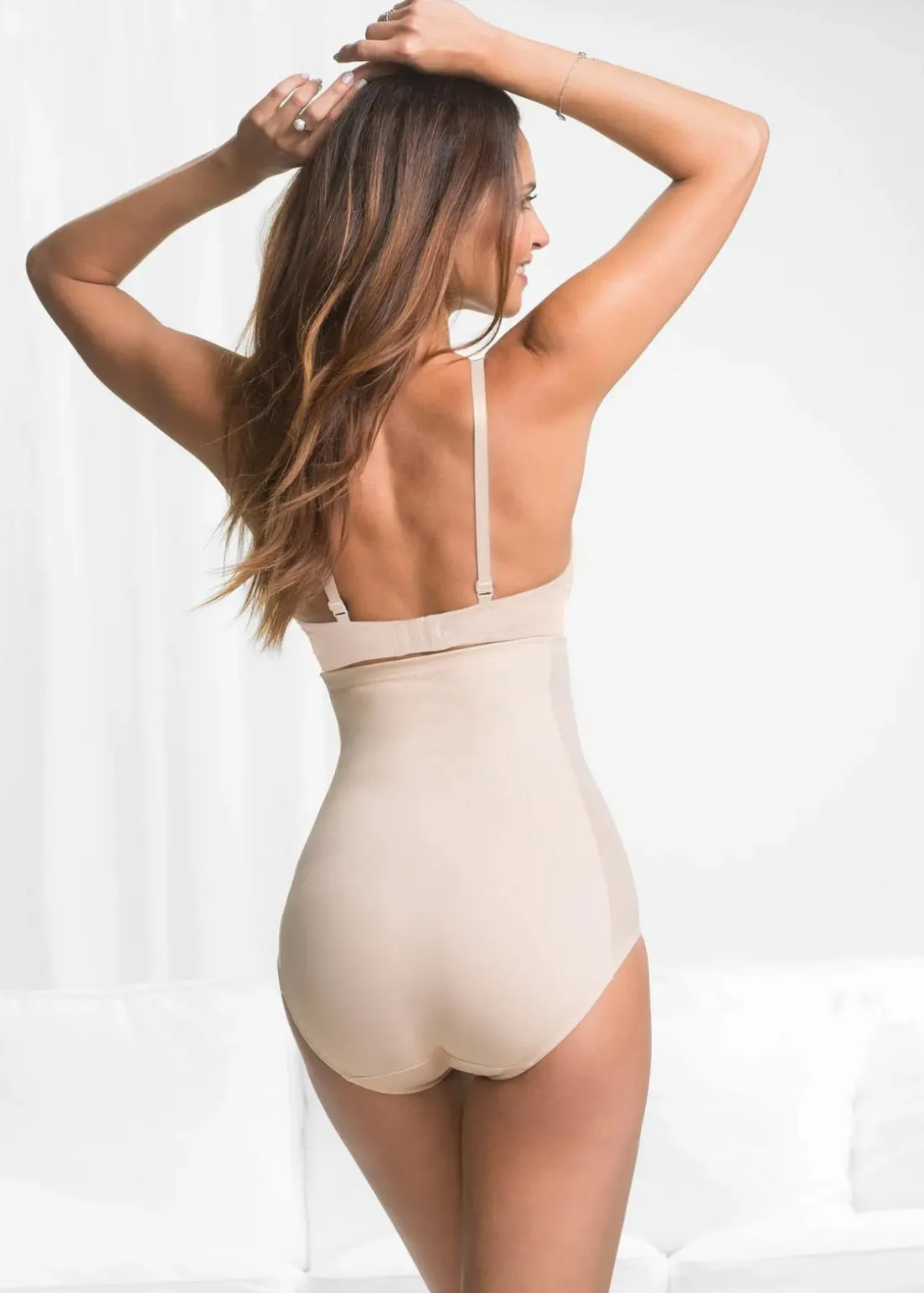 Shape Slip mit starker Formkraft