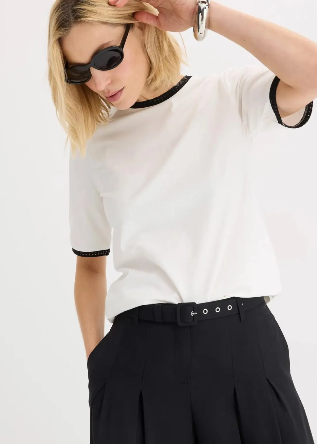 Shirt mit Spitzenborte