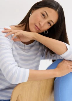 Shirt mit U-Boot-Ausschnitt