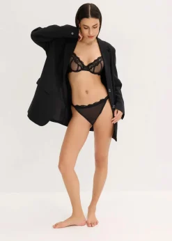 Slip mit zarter Spitze