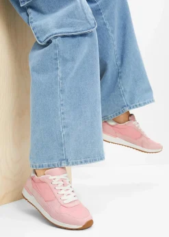 Sneaker im Retrolook