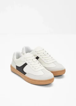 Sneaker im Retrolook