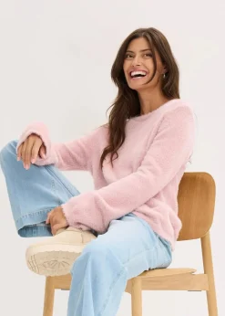 Softer Pullover mit weiten Ärmeln