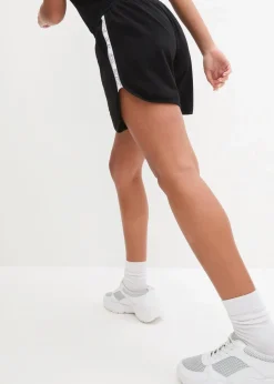 Sport-Shorts mit Kontraststreifen