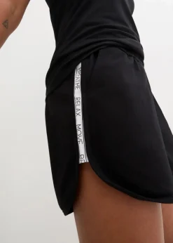 Sport-Shorts mit Kontraststreifen