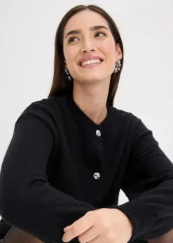 Strickjacke mit dekorativen Knöpfen