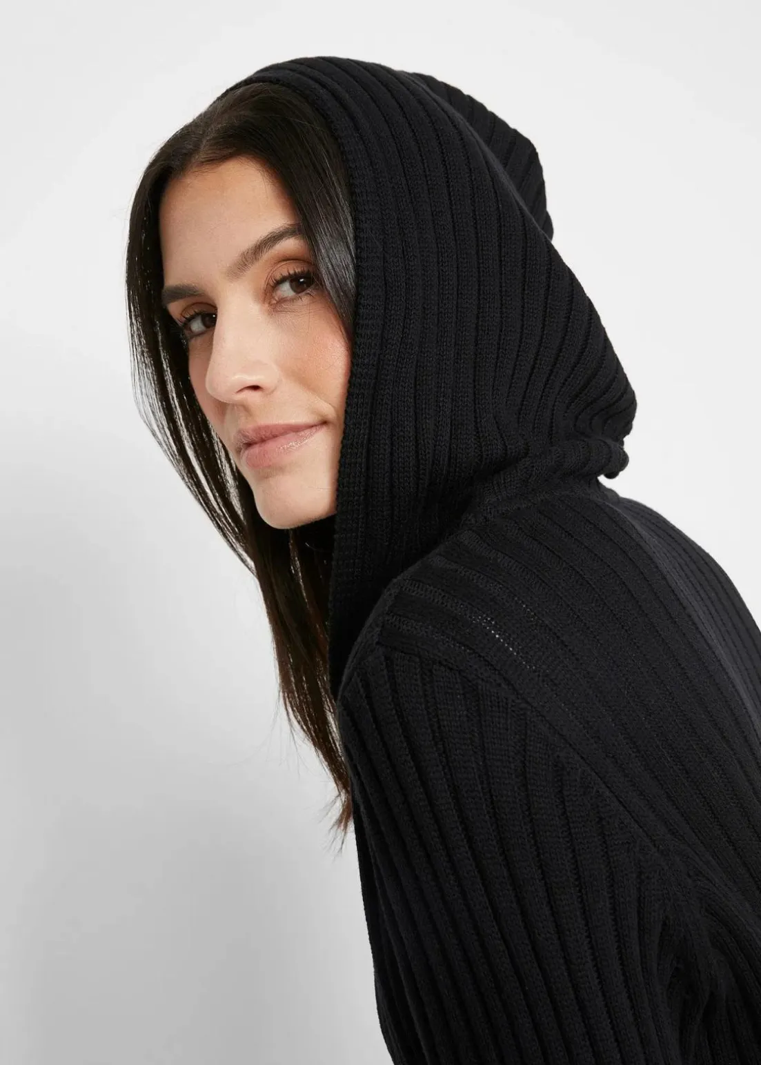 Strickjacke mit Kapuze