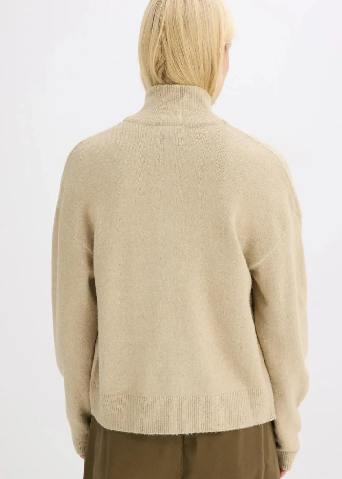 Strickjacke mit Reißverschluss