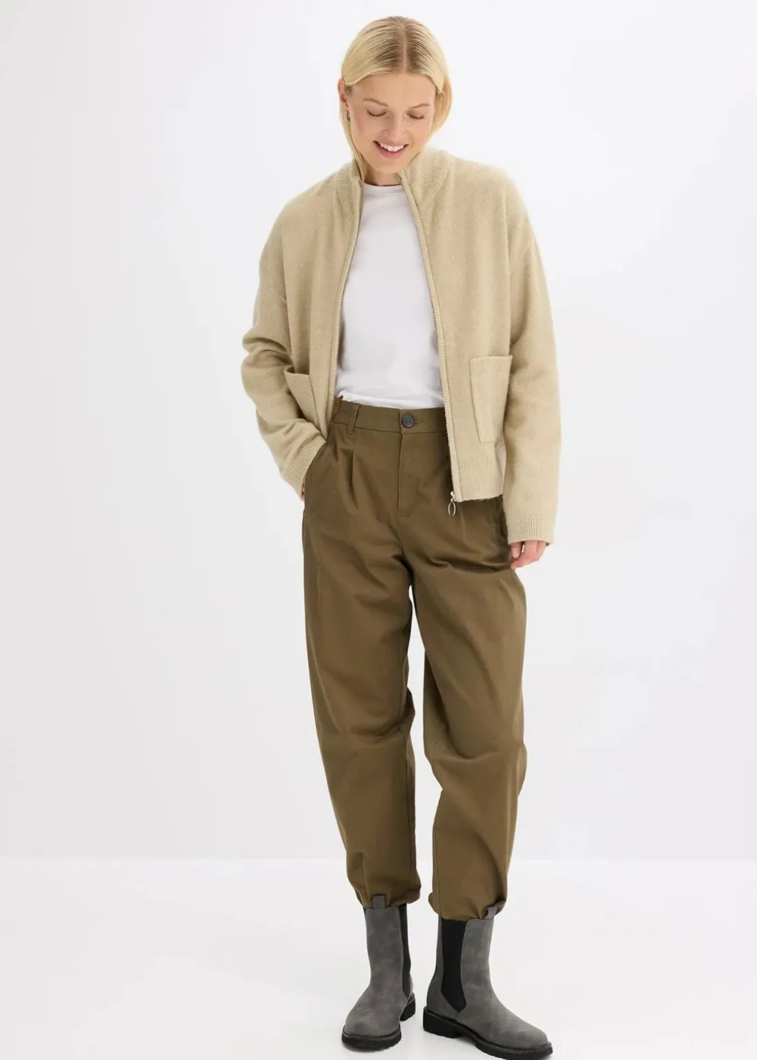 Strickjacke mit Reißverschluss