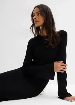 Strickkleid aus Viskose-Mix mit Kontrastdetails