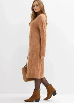 Strickkleid aus Zopfstrick