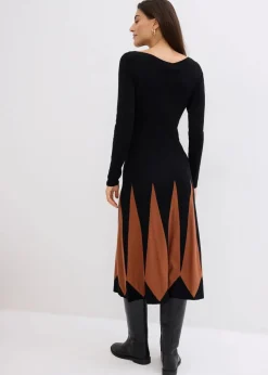 Strickkleid im Rautendesign