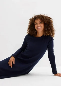 Strickkleid in ausgestellter Form