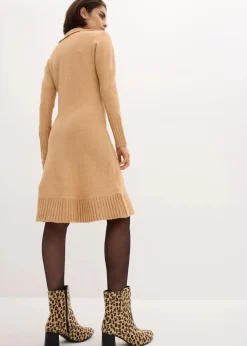 Strickkleid mit Polokragen