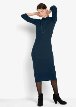 Strickkleid mit Stehkragen