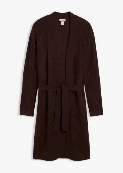 Strickmantel aus Zopfstrick