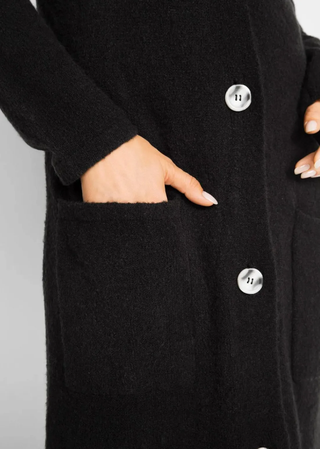 Strickmantel mit aufgesetzten Taschen