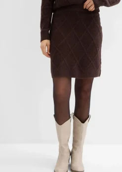 Strickrock aus Zopfstrick