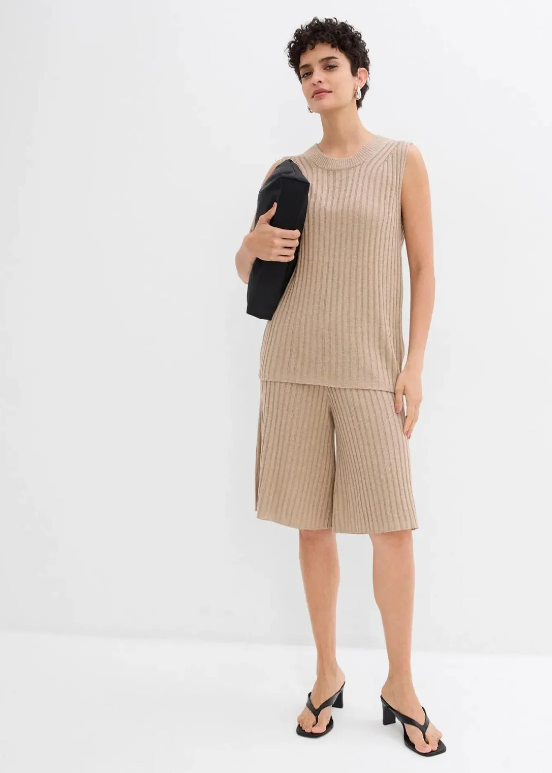 Stricktop aus Viskose-Mix