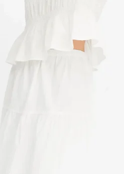 Stufenrock mit Lochstickerei