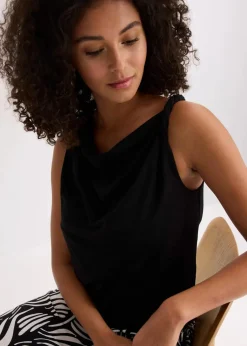 Top mit Twist-Detail