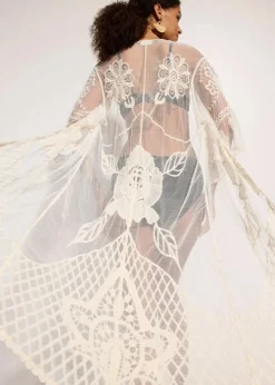 Transparenter Strandkimono mit Spitze